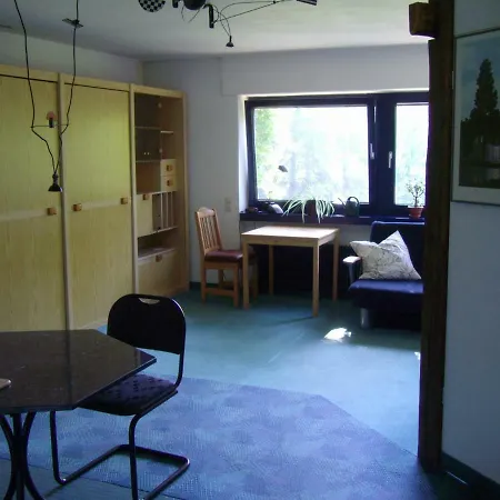 Idyllische Stadtrandwohnung Appartement *